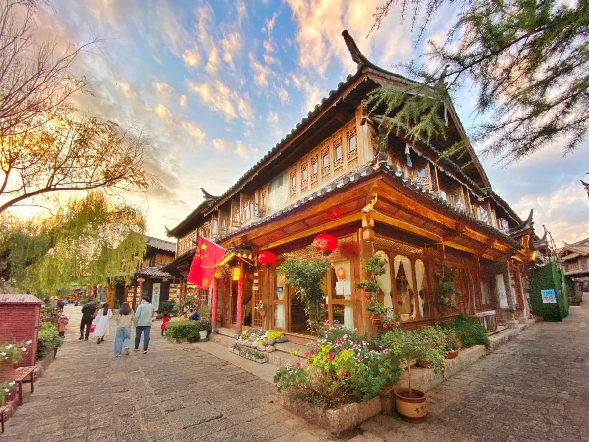 Juxian Boutique Homestay Лицзян Экстерьер фото