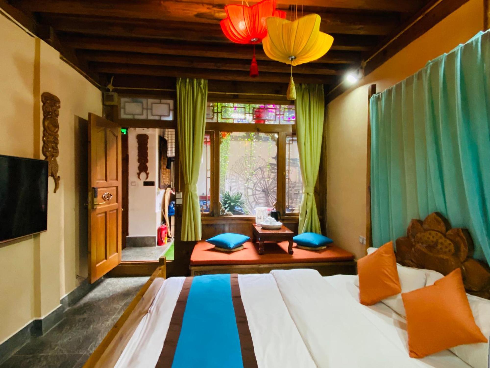 Juxian Boutique Homestay Лицзян Экстерьер фото