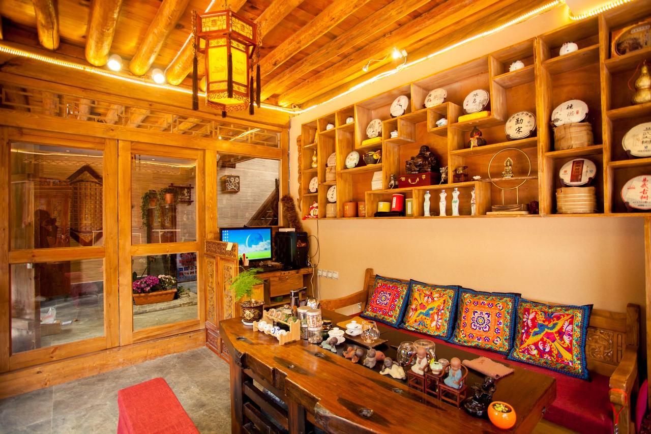 Juxian Boutique Homestay Лицзян Экстерьер фото